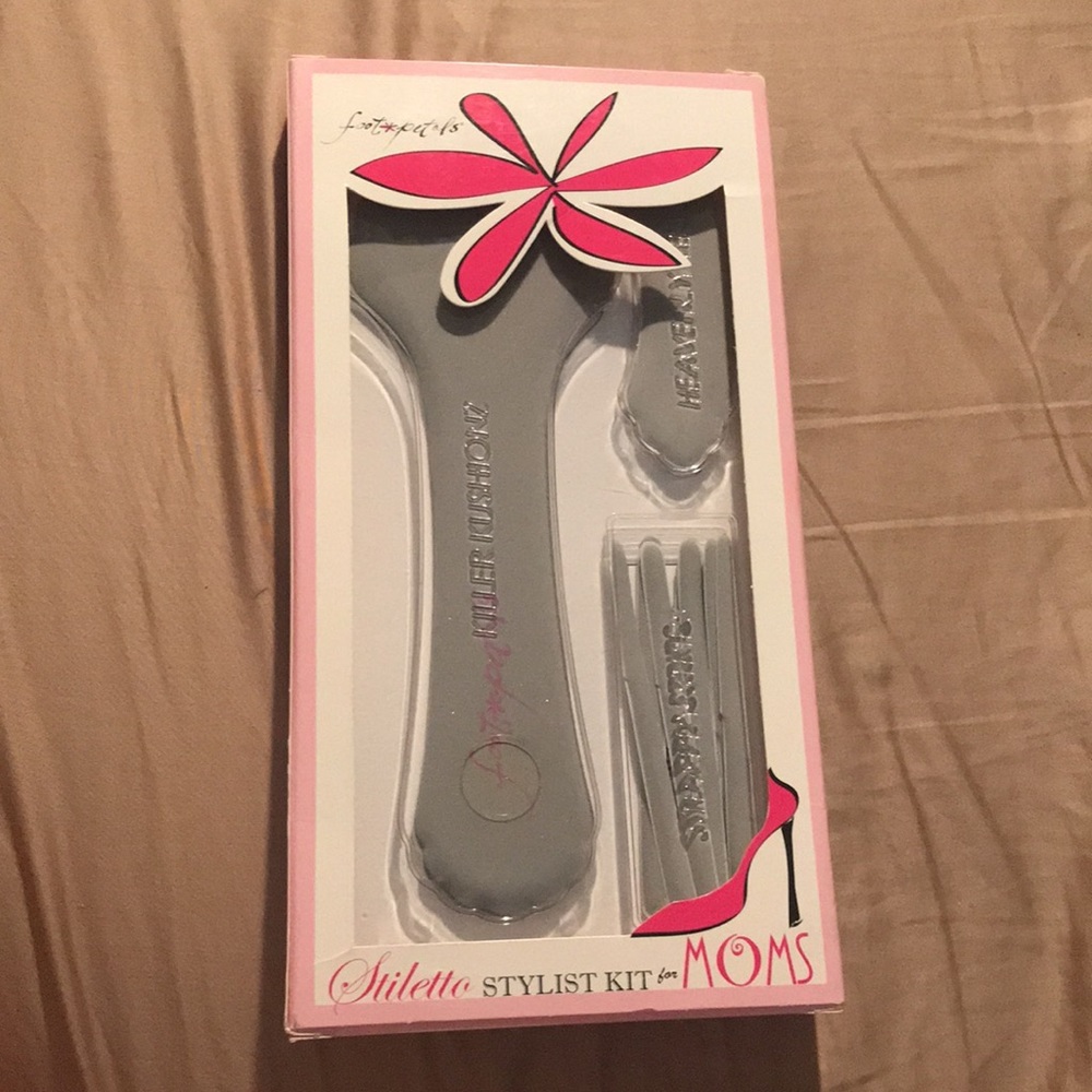 Foot Petals Mom's Stylist Kit. Cushions add support to help shoes for comfort
